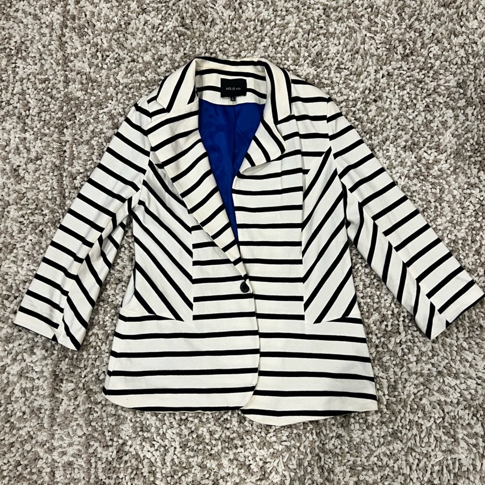 DROPPED PRICE// Black and White stripe, blazer with blue inside